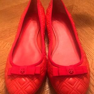 a TRADE ONLY Tory Burch Brand new without the box